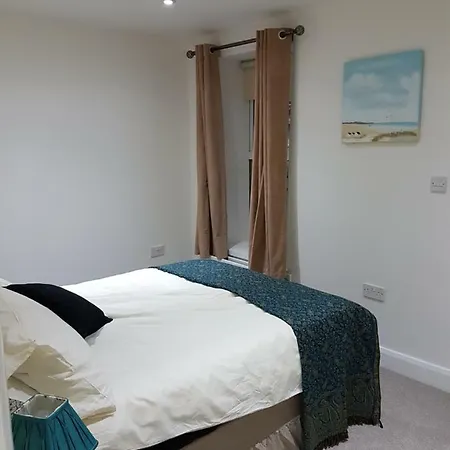 Atlantic Views Middle Floor Apartment Portrush Exterior photo