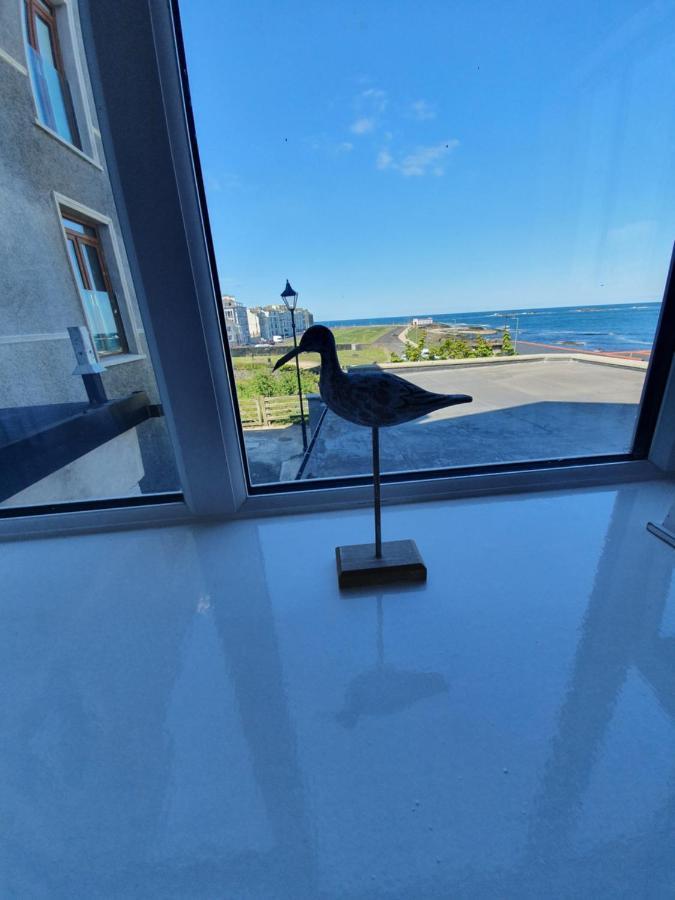 Atlantic Views Middle Floor *