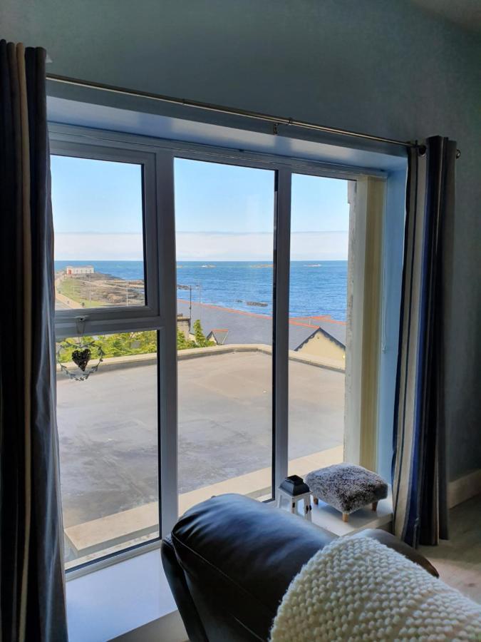 Atlantic Views Middle Floor Apartment *