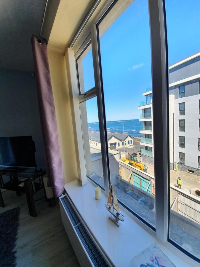 Atlantic Views Middle Floor Apartment *
