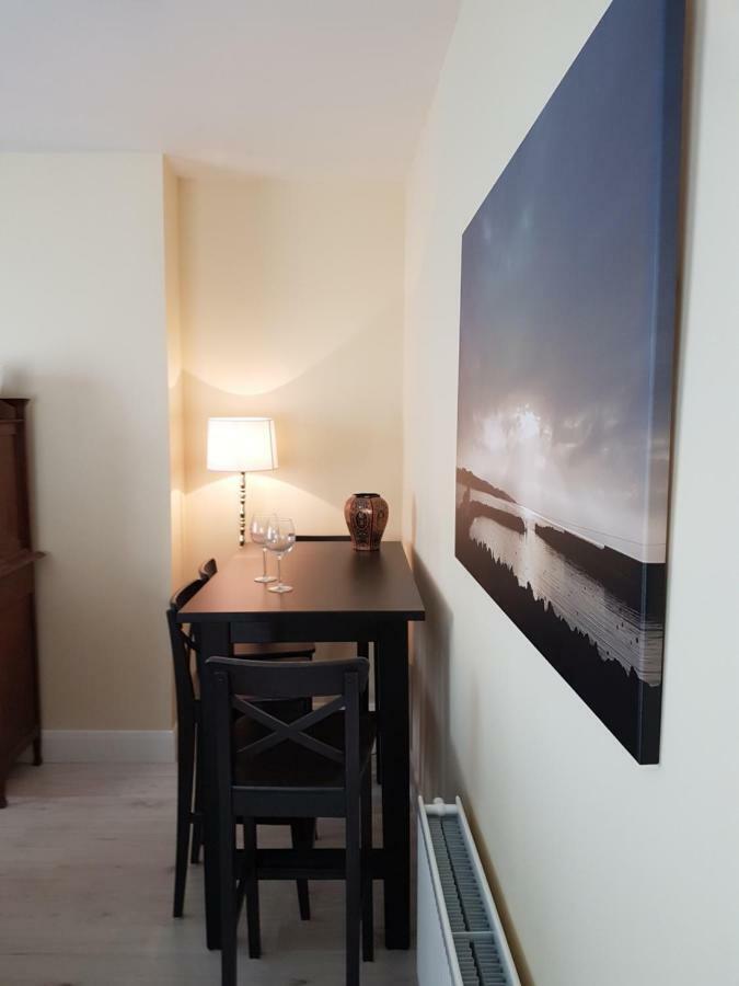 Atlantic Views Middle Floor Apartment