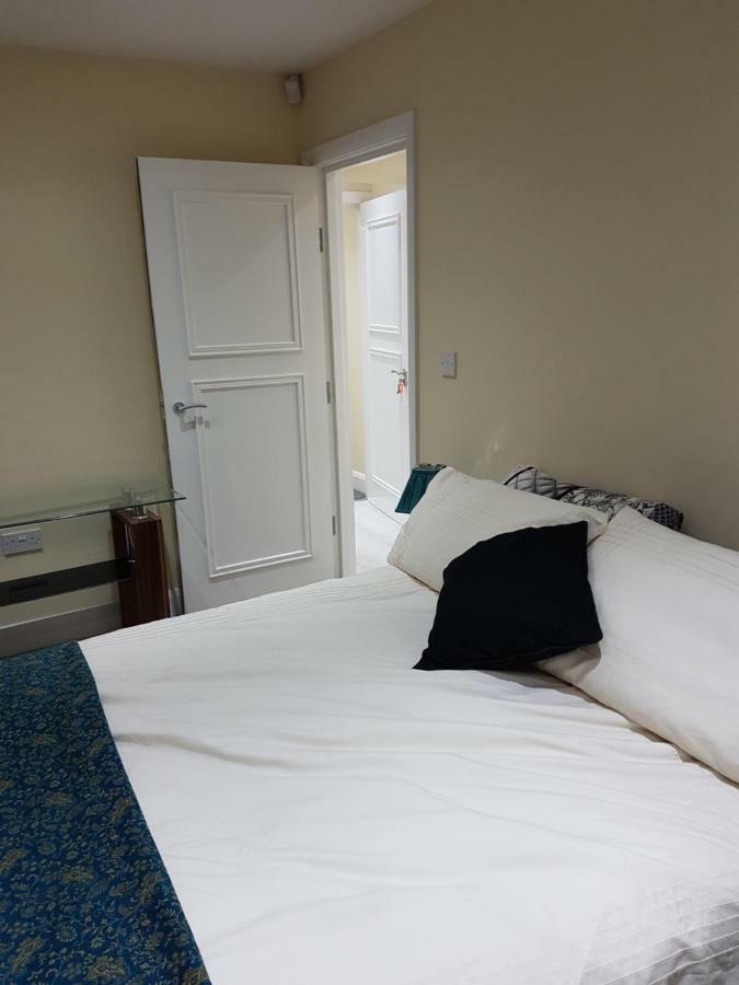 Atlantic Views Middle Floor *